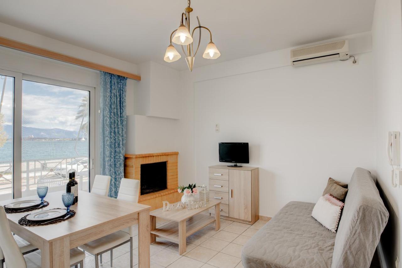 Sugar Blue - Apartments On The Beach Agios Vasilios (Peloponnese) Exterior foto